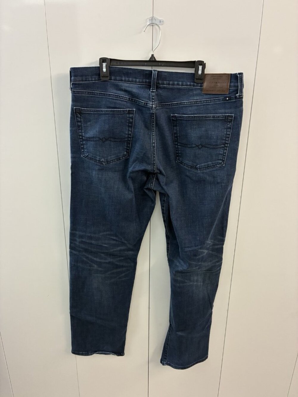 Lucky Brand 363 Jeans Mens 38x32 Straight Dark Wash Denim Blue